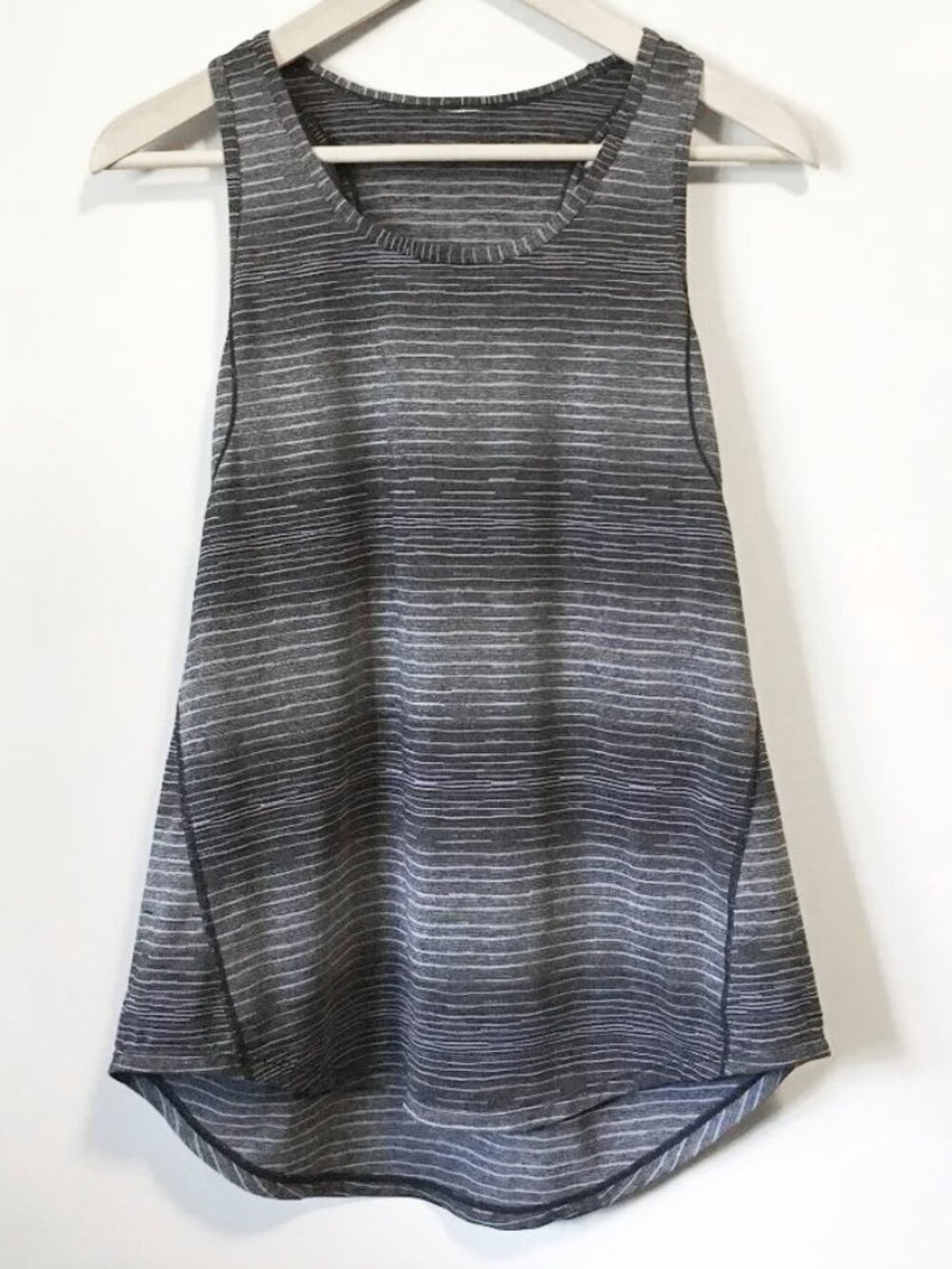 Striated Gradient Ombre Racerback Workout Tank Top
